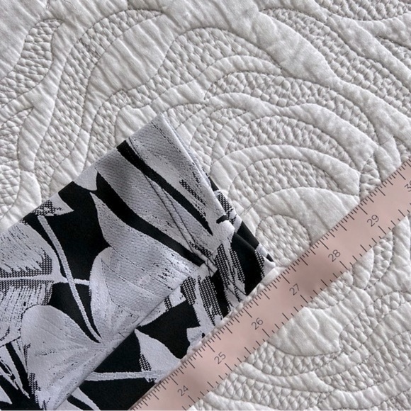 Koral - Drive High-Rise Leggings - Paradise - Picture 12 of 12